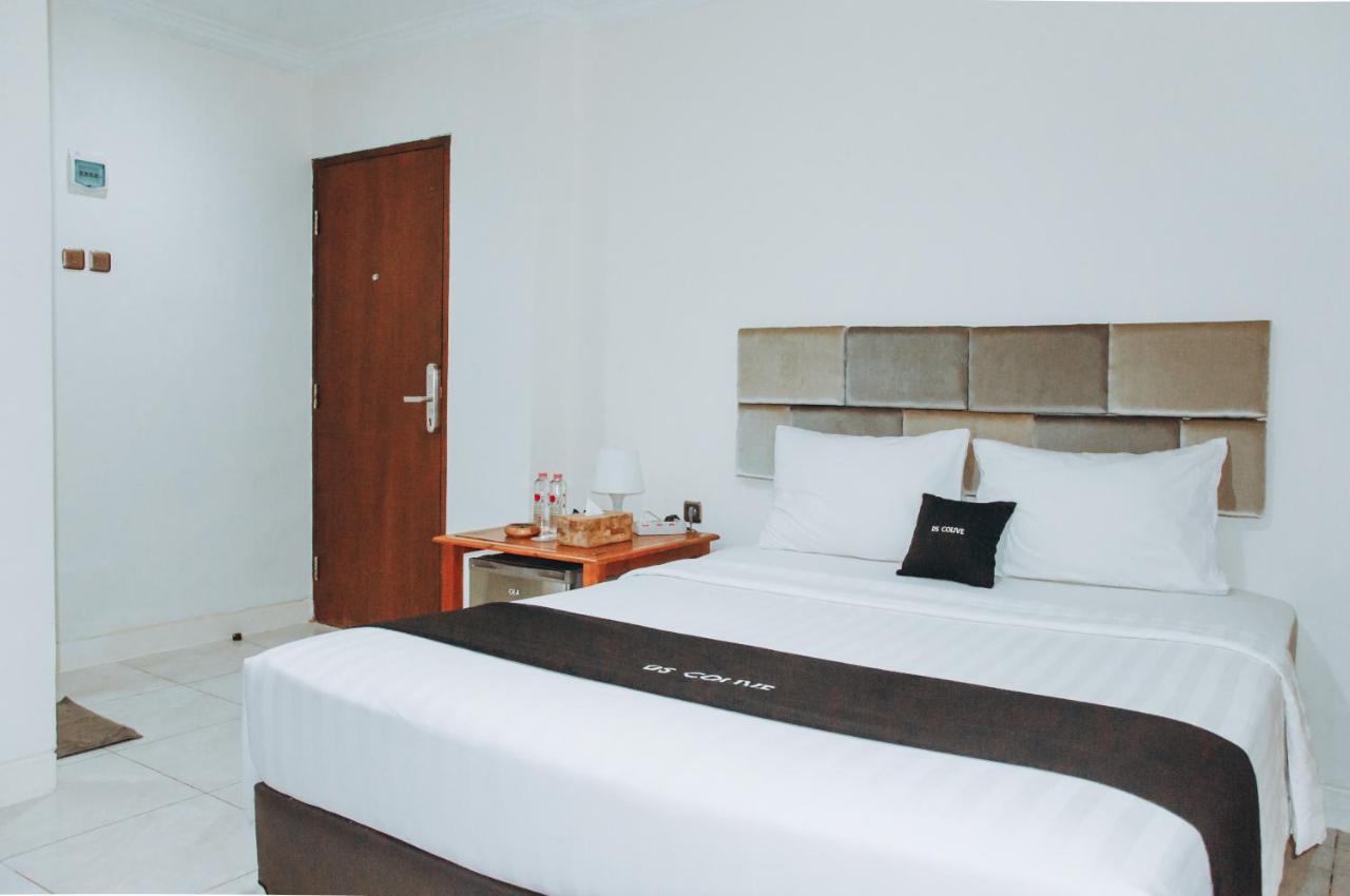 Ds Colive Marina Airport Hotell Semarang Eksteriør bilde